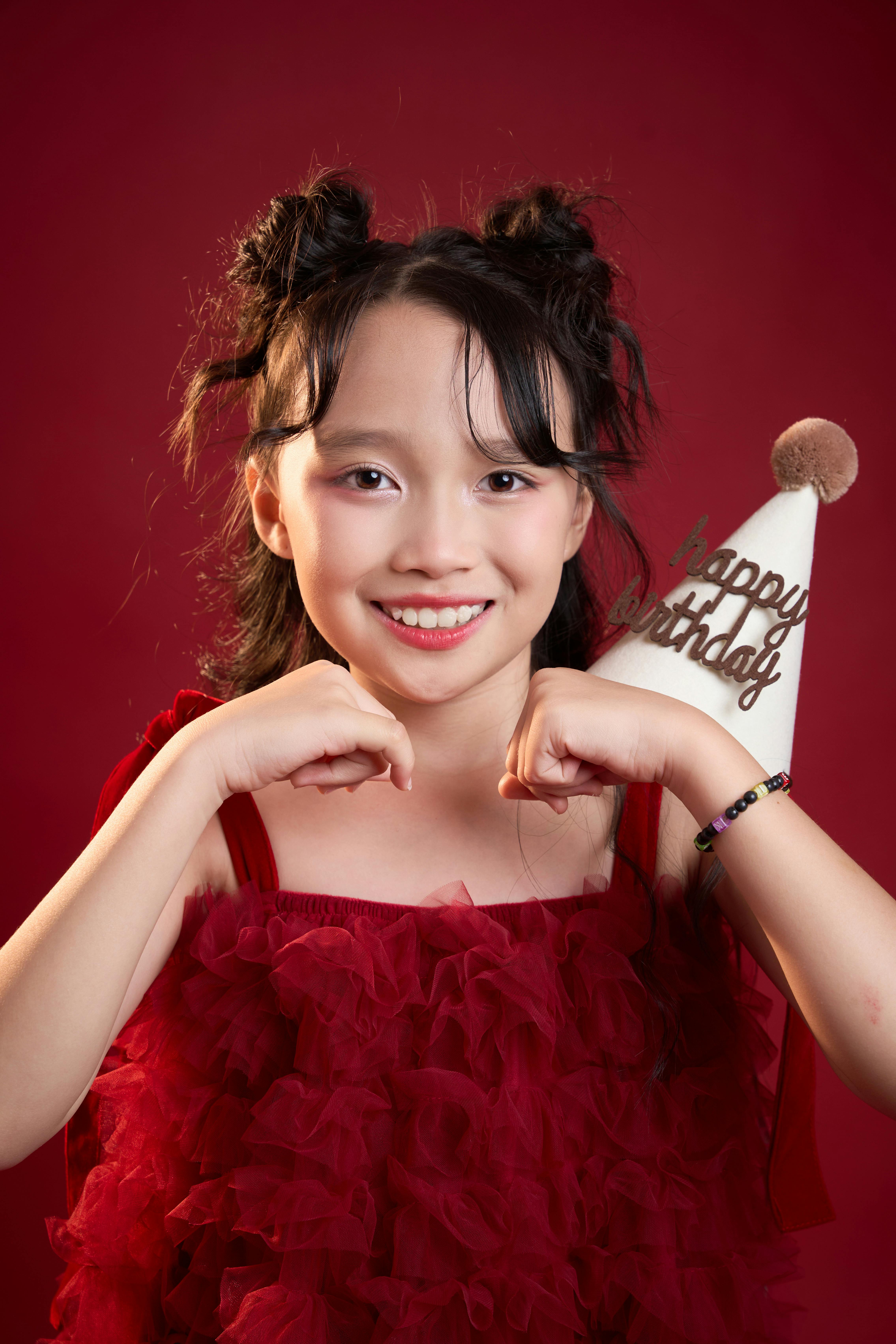 明亮质感背景图用于热播电视剧推荐